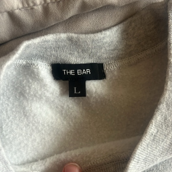The Bar Sweatshirt - Picture 3 of 3